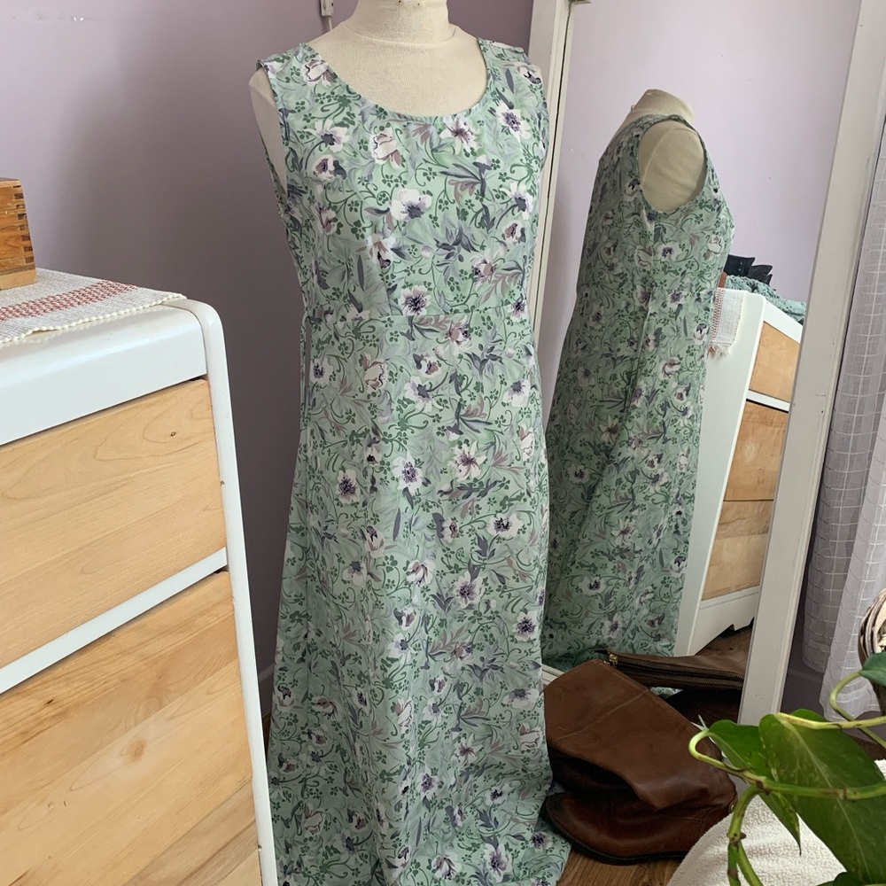 Vintage Floral Maxi Dress in Mint Green